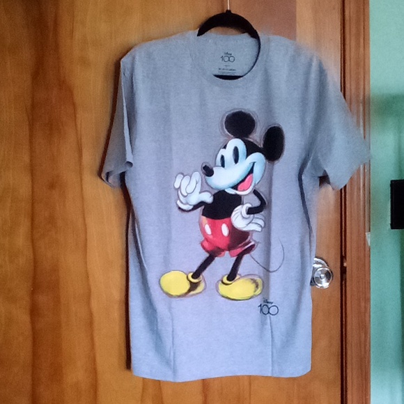 Disney Other - Disney short sleeve tee shirt